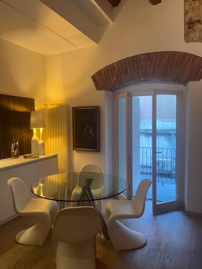 Juliet'S Neighbours- Luxury Apartment Vérone Extérieur photo